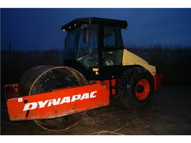 Dynapac CA302 Walec Drogowy :: Walce I Kompaktory - Drogowe - Maszyny ...