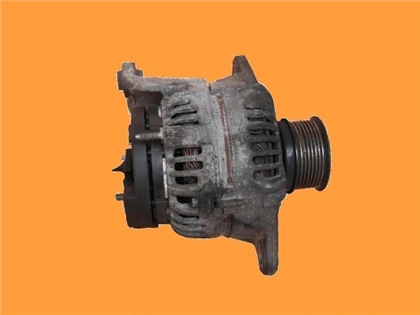 RENAULT MAGNUM DXI ALTERNATOR - ORYGINALNY