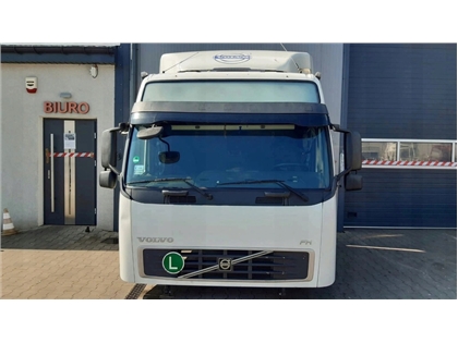 VOLVO FH13 KABINA KOMPLETNA GLOBETROTTER