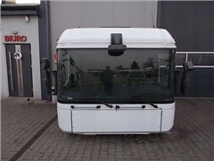 RENAULT MAGNUM 460 500 DXI KABINA KPL EUR5 AUTOMAT