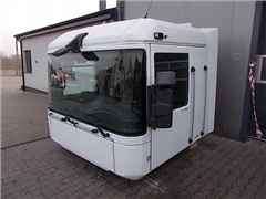 RENAULT MAGNUM 460 500 DXI KABINA KPL EUR5 AUTOMAT