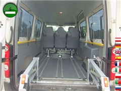 Bus pasażerski VOLKSWAGEN Crafter 35 2.5 TDI