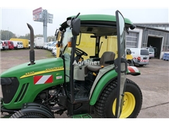 Mini traktor JOHN DEERE 3320