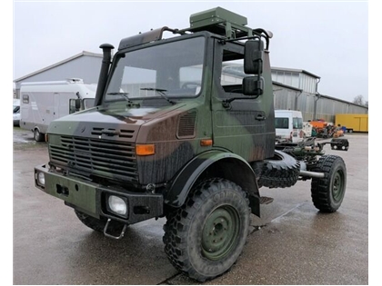 Mercedes Unimog U 1300 L 435