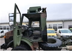 Ciężarówka wojskowa Unimog U 1300 L 435