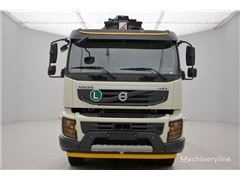 Żuraw samojezdny VOLVO FMX 420 - 8x4 CRANE