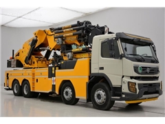 Żuraw samojezdny VOLVO FMX 420 - 8x4 CRANE