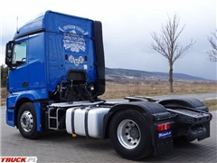 Mercedes Actros