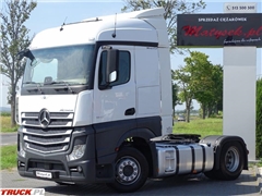 Mercedes Actros