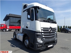 Mercedes Actros