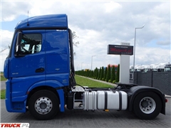 Mercedes Actros