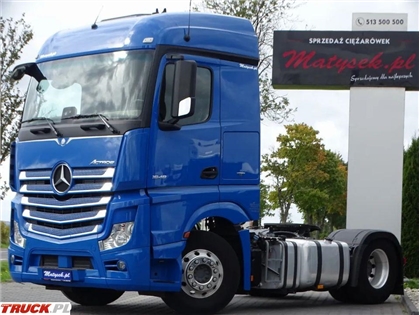 Mercedes Actros