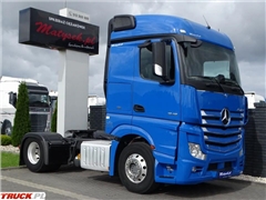 Mercedes Actros