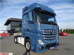 Mercedes Actros