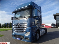 Mercedes Actros