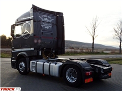 Mercedes Actros