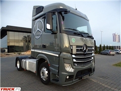 Mercedes Actros