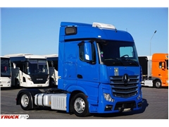 Mercedes Actros