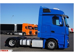 Mercedes Actros