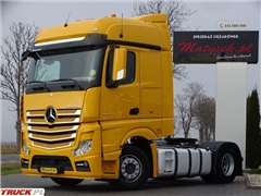 Mercedes Actros