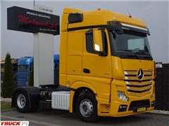 Mercedes Actros