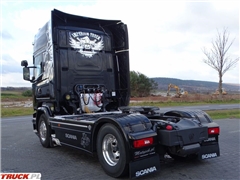 Scania R 520 / V8 / RETARDER / I-PARK COOL / SKÓRY  / NAV