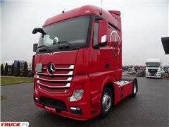 Mercedes Actros