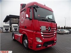 Mercedes Actros