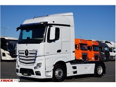 Mercedes Actros