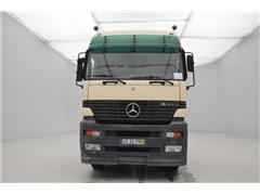 Mega Actros 1843LS Mega Space