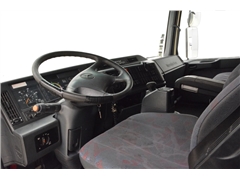 Mega Actros 1843LS Mega Space