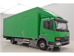 Mercedes Atego Ciężarówka furgon MERCEDES-BENZ Atego 1018