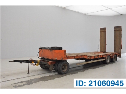 Przyczepa niskopodwoziowa ROBUSTE LOW BED TRAILER