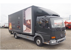 Mercedes Atego Ciężarówka furgon MERCEDES-BENZ ATEGO 818