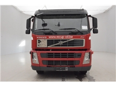 Ciężarówka do przewozu paliw VOLVO FM 400 - 6x2