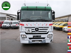 Mercedes Actros Ciężarówka hakowiec MERCEDES-BENZ Actros 2544L