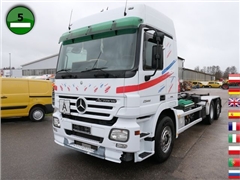 Mercedes Actros Ciężarówka hakowiec MERCEDES-BENZ Actros 2544L