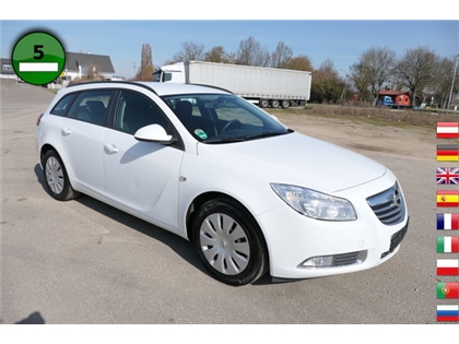 Kombi OPEL Insignia 2.0 CDTI Sports Tourer Selecti