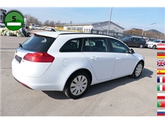 Kombi OPEL Insignia 2.0 CDTI Sports Tourer Selecti