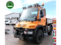 Mercedes Unimog U400 405/12 AHK KLIMA ZAPFWELLE vorn SFZ KO