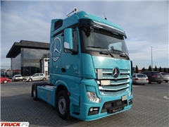 Mercedes Actros