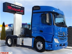 Mercedes Actros