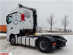 Mercedes Actros