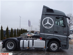 Mercedes Actros