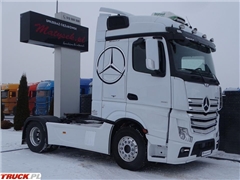 Mercedes Actros