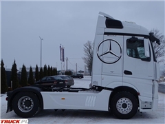 Mercedes Actros