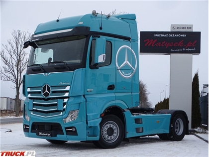 Mercedes Actros