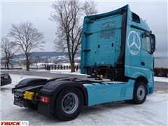 Mercedes Actros