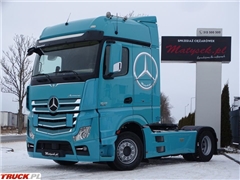 Mercedes Actros