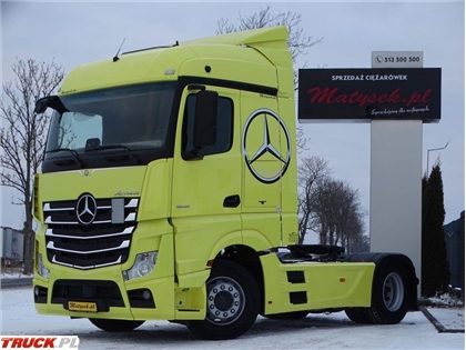 Mercedes Actros